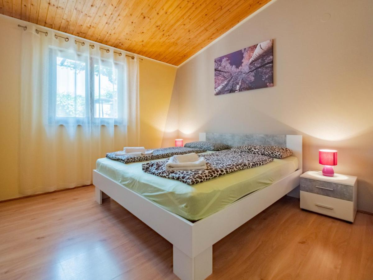 Apartmani Arijana Medulin Exteriör bild