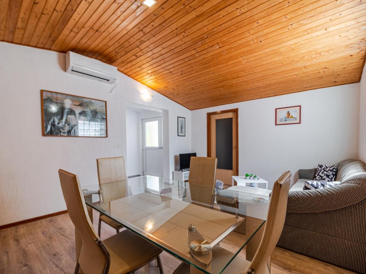 Apartmani Arijana Medulin Exteriör bild